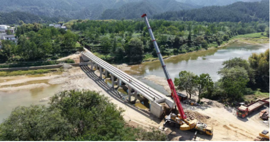 “危桥蝶变”赋能乡村振兴 水毁桥梁改造绘就民生答卷