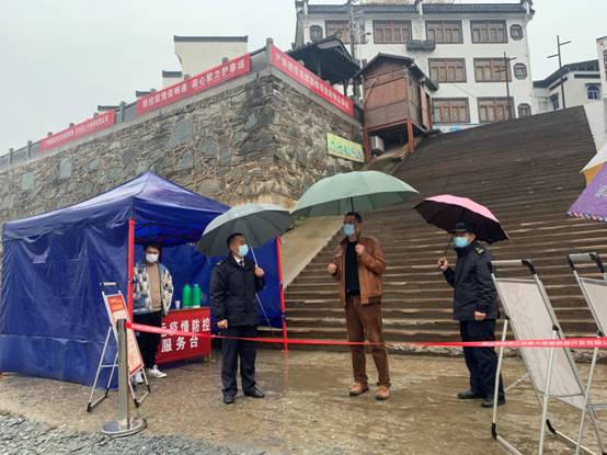 (张璐璐)针对安庆市宿松县下仓镇马山村14名村民乘用自备船发生侧翻致