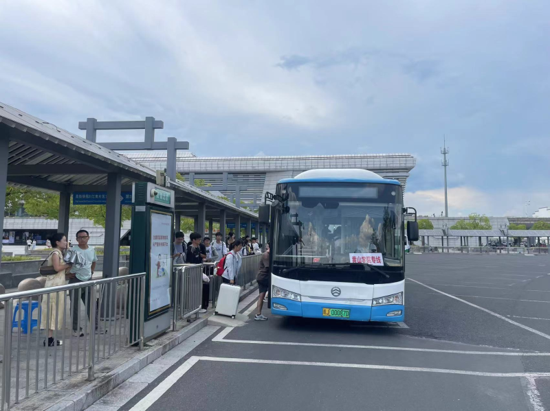 全域联动 交通运输各部门护航开学季出行安全